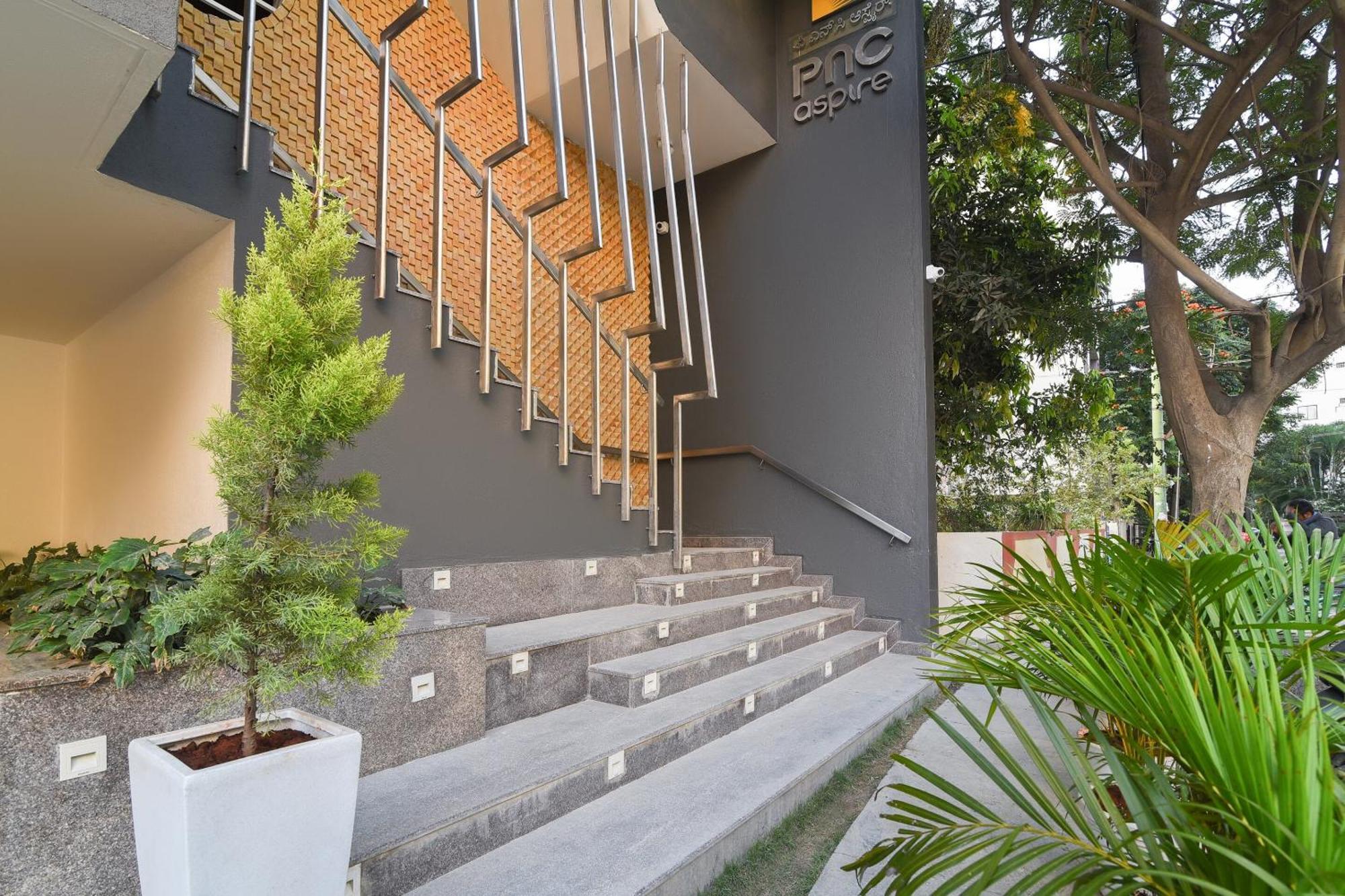 Super Townhouse Spruce Hotels Bellandur Bengalúr Exteriér fotografie